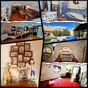 Casa CUEVA CASCAMORRAS 